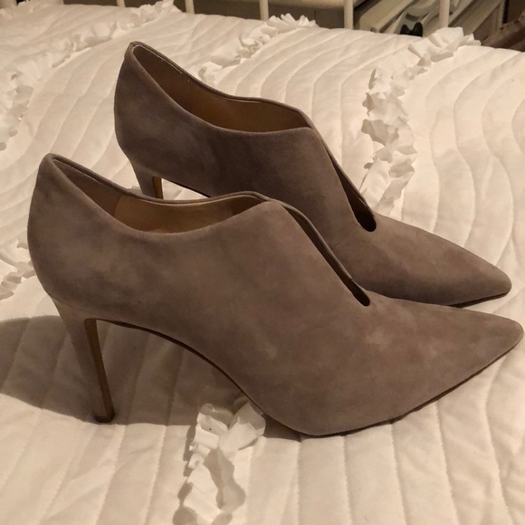 vince camuto metseya